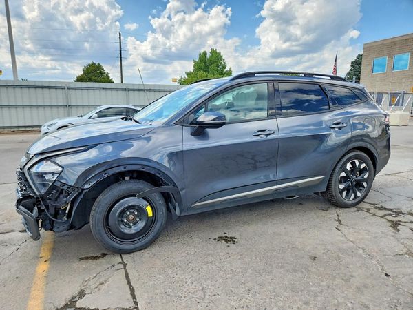 2023 KIA SPORTAGE X-LINE