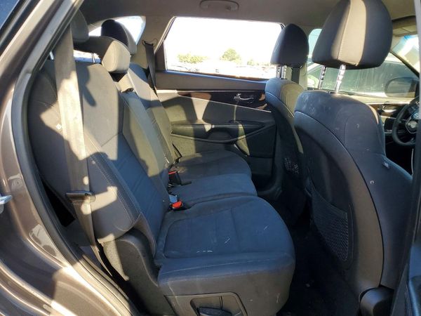 2019 KIA SORENTO