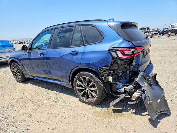 2023 BMW X5 xDrive45e