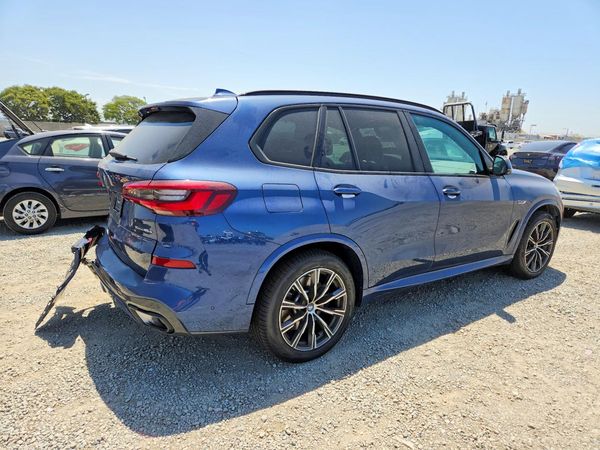 2023 BMW X5 xDrive45e