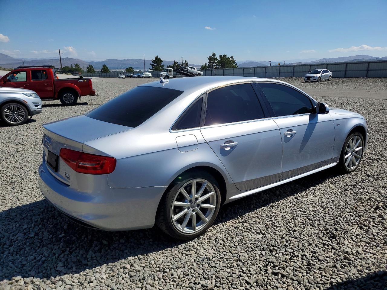 2015 AUDI A4 quattro Premium
