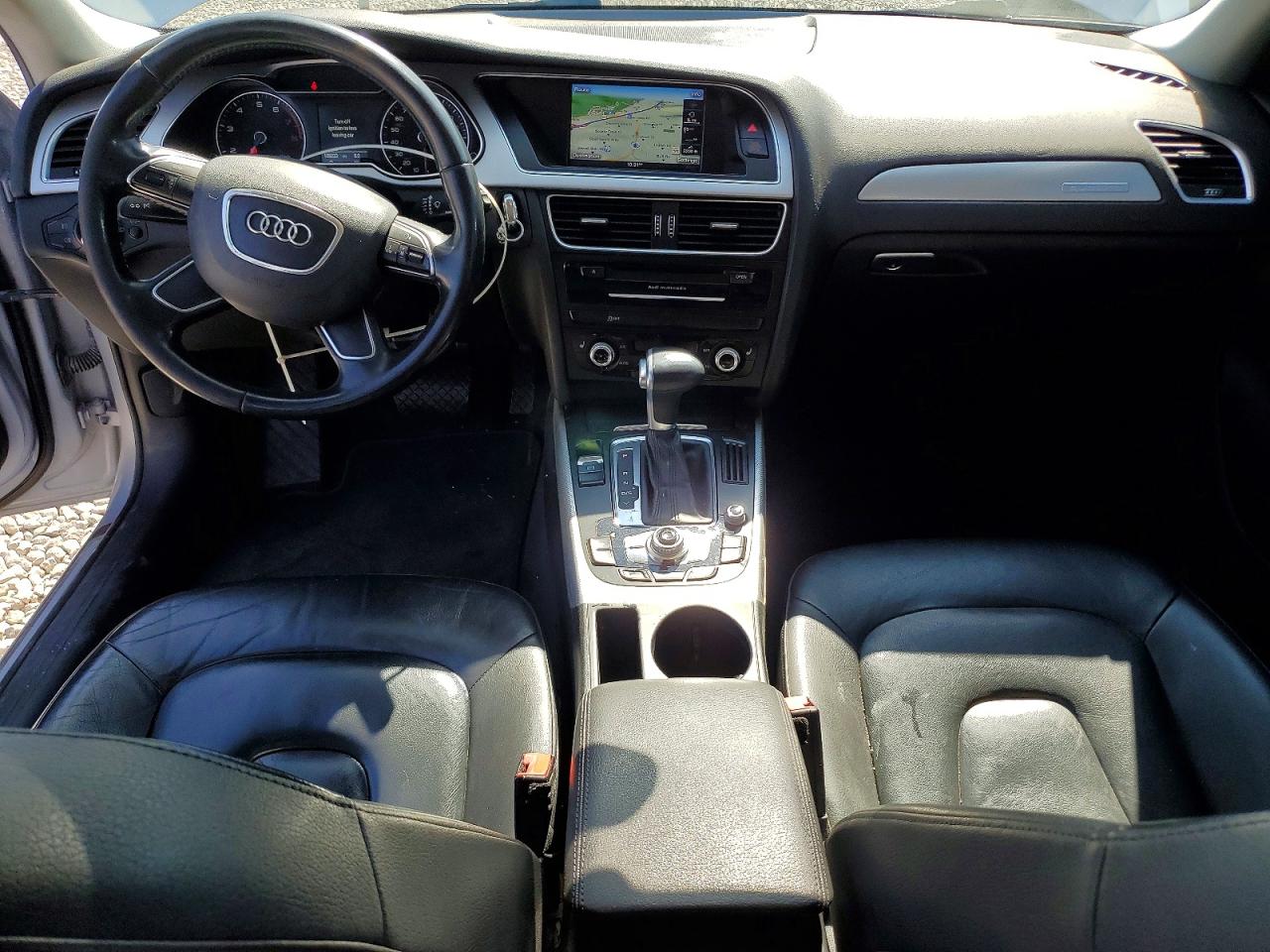 2015 AUDI A4 quattro Premium