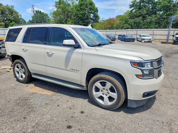 2015 CHEVROLET TAHOE LT — Passenger 3/4