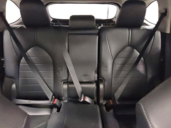 2020 TOYOTA HIGHLANDER XLE Nav