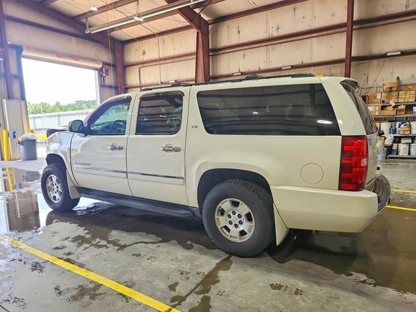 2013 CHEVROLET SUBURBAN LTZ