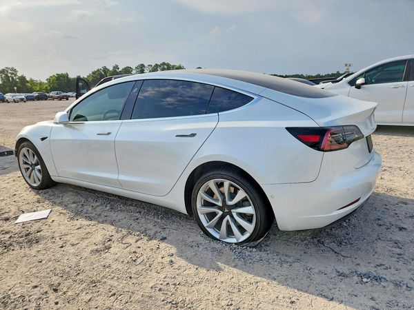 2020 TESLA MODEL 3
