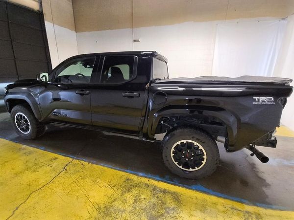 2025 TOYOTA TACOMA