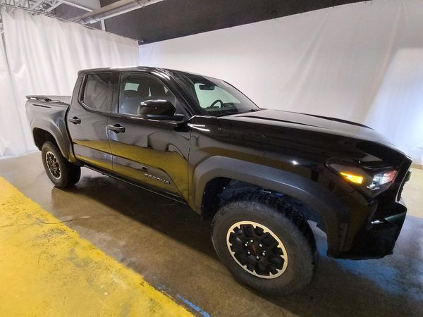 2025 TOYOTA TACOMA