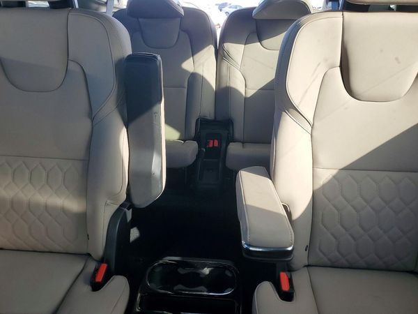 2026 VOLVO XC90 Plus Bright
