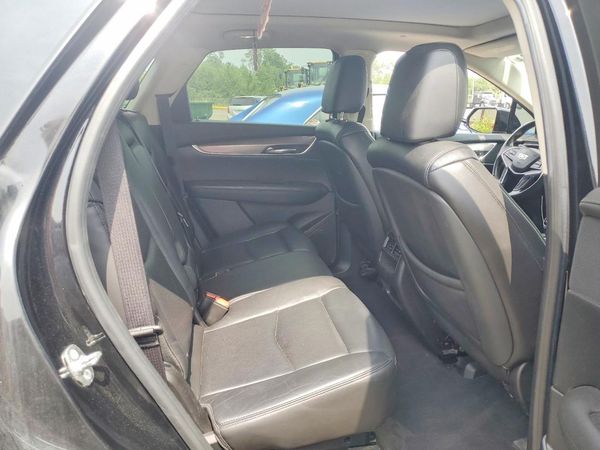 2018 CADILLAC XT5