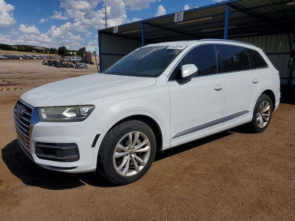 2017 AUDI Q7 quattro Premium