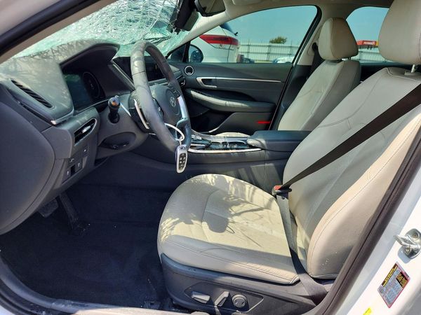 2020 HYUNDAI SONATA