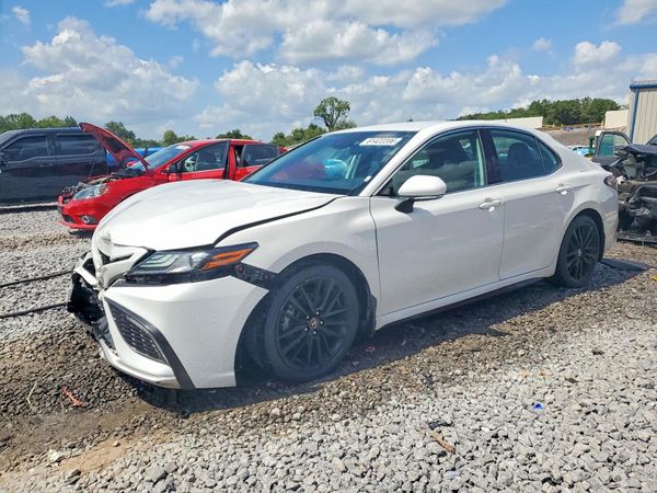 2023 TOYOTA CAMRY
