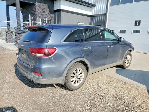 2020 KIA SORENTO L, LX, S