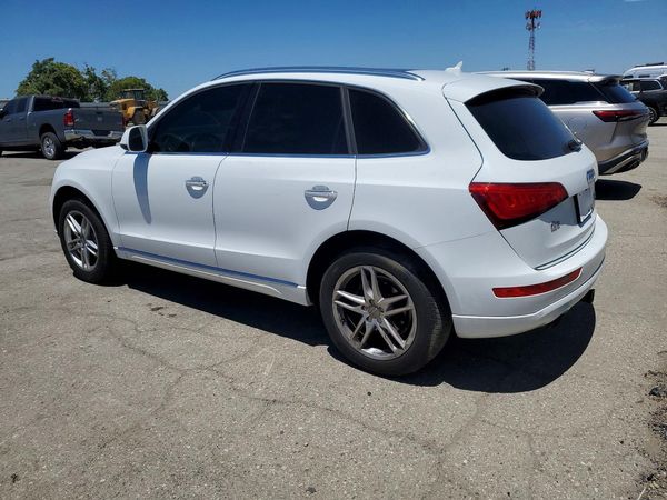 2016 AUDI Q5 quattro Premium Plus