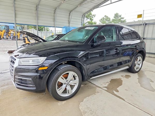 2018 AUDI Q5