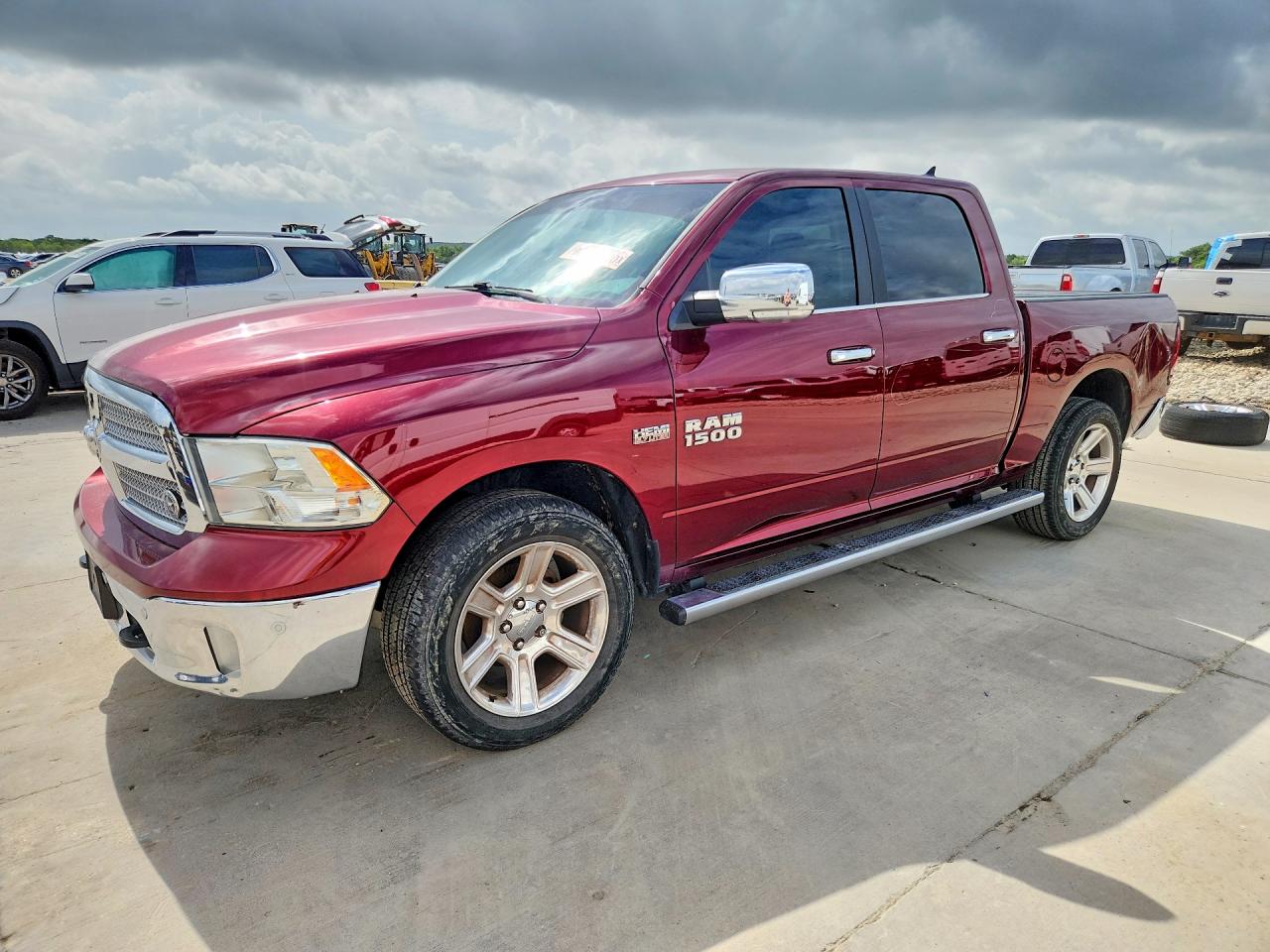 2018 RAM 1500 SLT CREW CAB 4X2