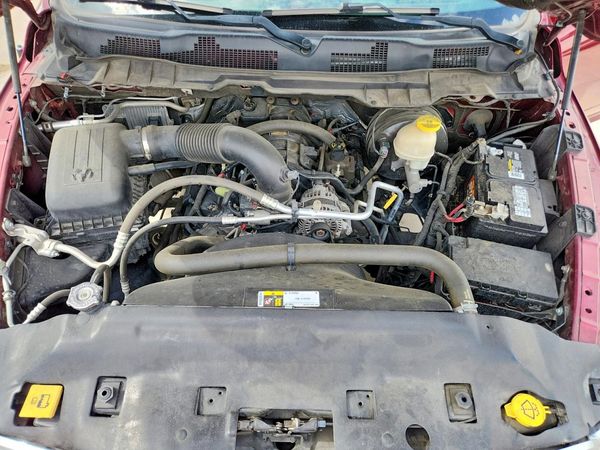 2018 RAM 1500 SLT CREW CAB 4X2