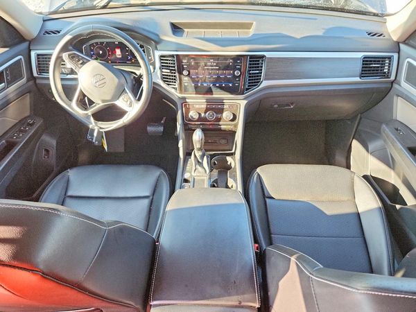2022 VOLKSWAGEN ATLAS SE w/ Tech