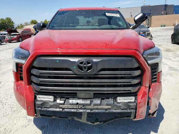 2026 TOYOTA TUNDRA SR5