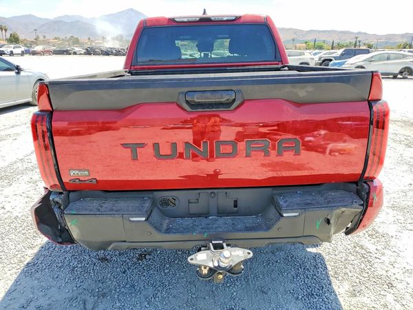 2026 TOYOTA TUNDRA SR5