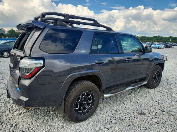 2020 TOYOTA 4RUNNER
