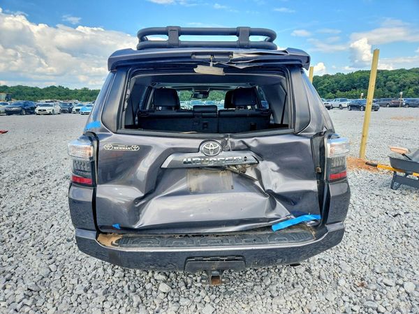 2020 TOYOTA 4RUNNER