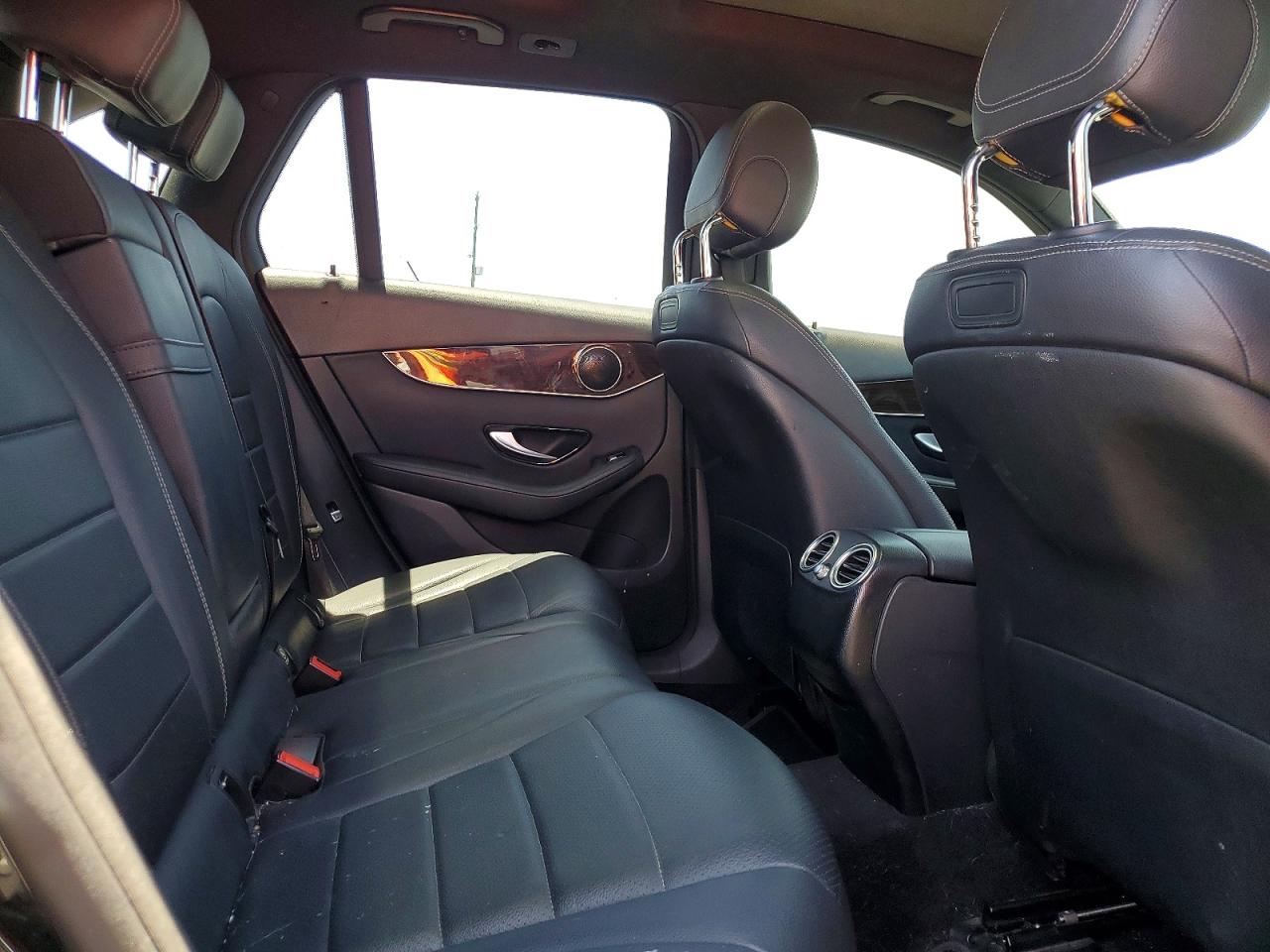 2018 MERCEDES-BENZ GLC