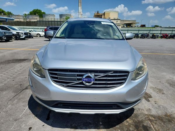 2016 VOLVO XC60 SV35 Platinum