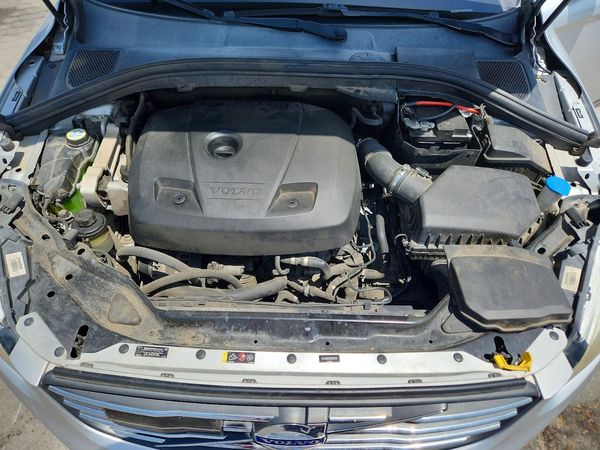 2016 VOLVO XC60 SV35 Platinum