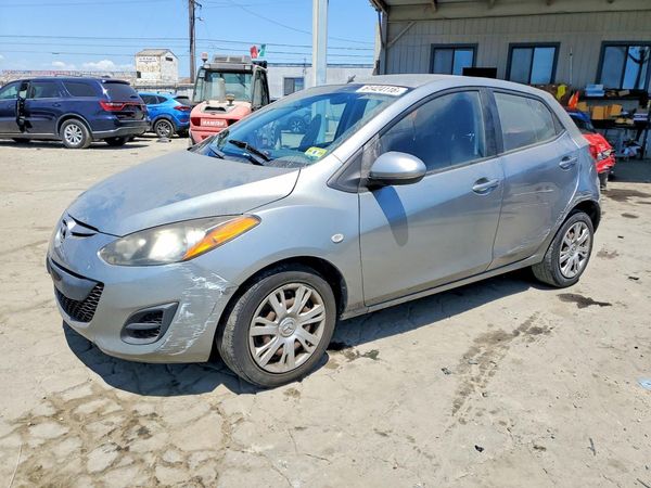 2013 MAZDA MAZDA2 Sport/GX