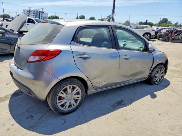 2013 MAZDA MAZDA2 Sport/GX