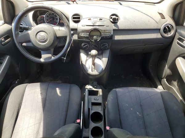 2013 MAZDA MAZDA2 Sport/GX