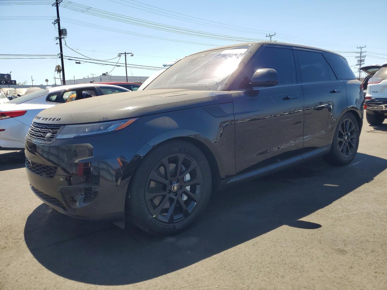 2023 LAND ROVER RANGEROVER P360 Dynamic SE — Front 3/4
