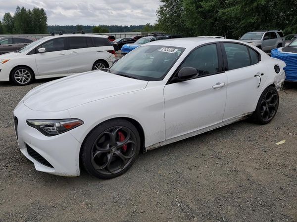 2019 ALFA ROMEO GIULIA RWD