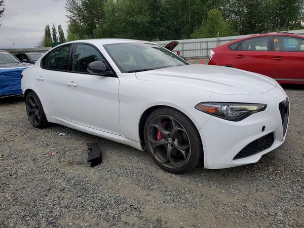 2019 ALFA ROMEO GIULIA RWD