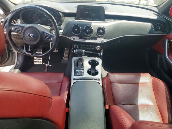 2019 KIA STINGER