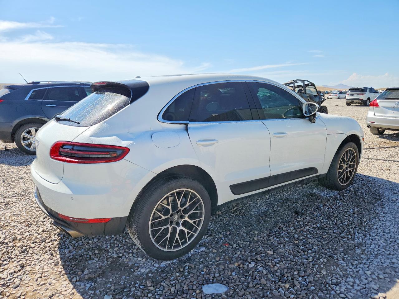 2018 PORSCHE MACAN Macan S