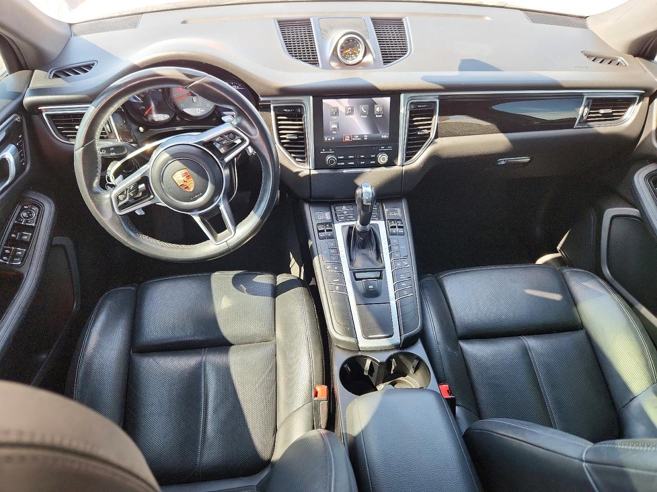 2018 PORSCHE MACAN Macan S