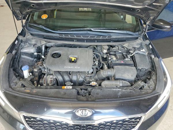 2017 KIA FORTE LX Base