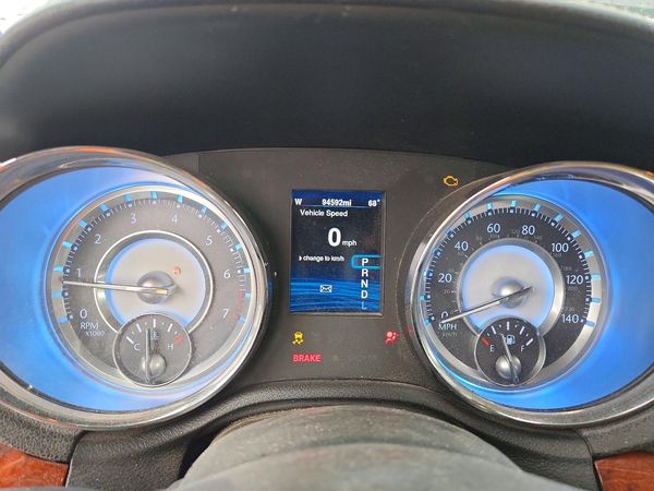 2013 CHRYSLER 300 Base/Limited