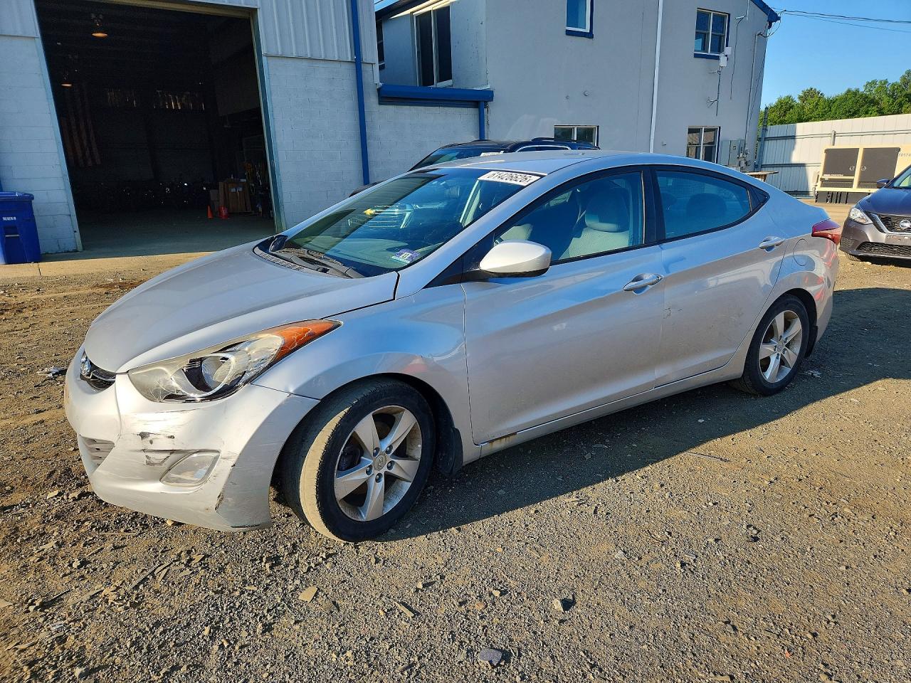 2013 HYUNDAI ELANTRA