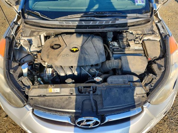 2013 HYUNDAI ELANTRA