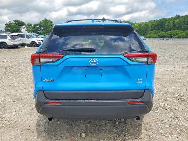 2019 TOYOTA RAV4 LE