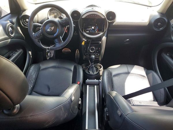 2016 MINI COOPER