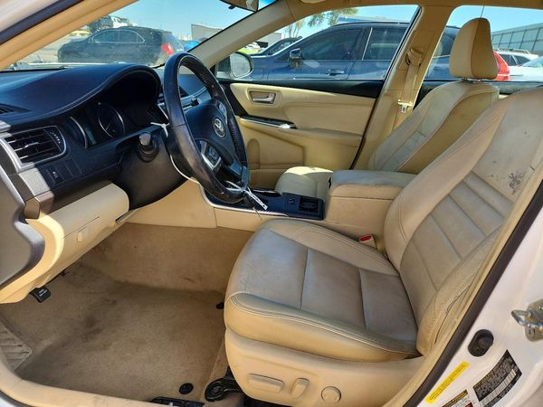 2017 TOYOTA CAMRY