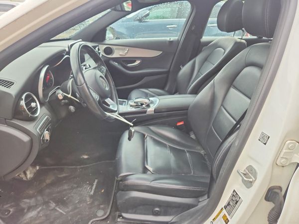 2015 MERCEDES-BENZ C300
