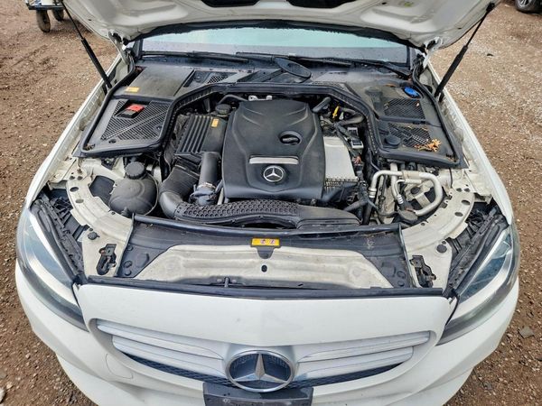 2015 MERCEDES-BENZ C300