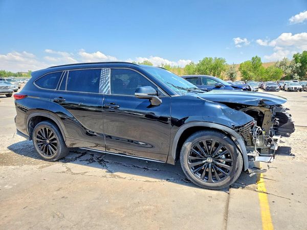 2023 TOYOTA HIGHLANDER