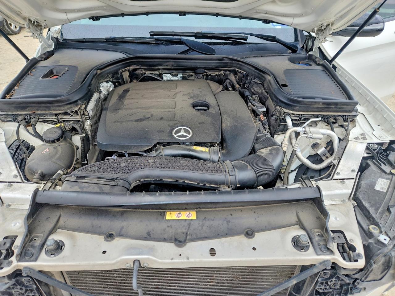 2020 MERCEDES-BENZ GLC GLC300